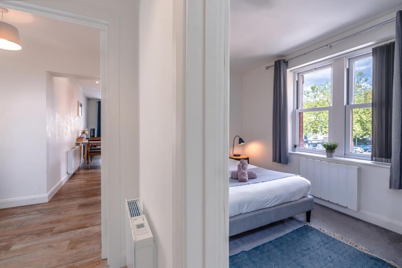 Chic & Modern Apartment - Bedminster Parade Бристол Екстериор снимка